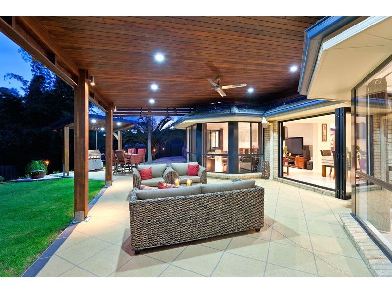 12 Grevillea Street, Redland Bay QLD 4165