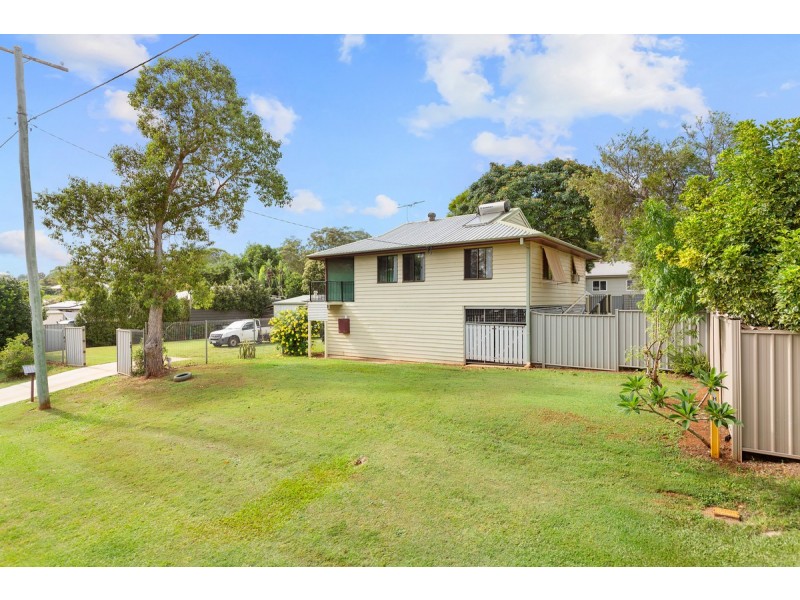 58-60 Kings Road, Russell Island QLD 4184
