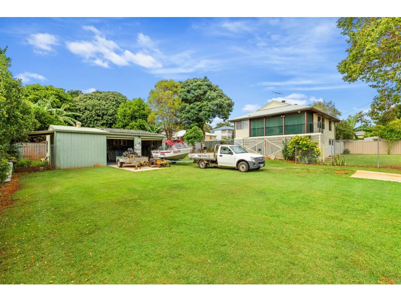 58-60 Kings Road, Russell Island QLD 4184