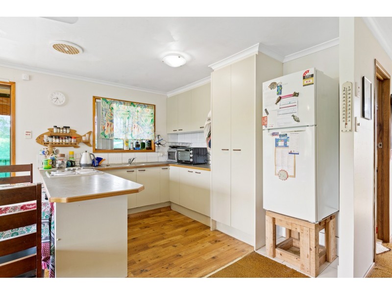 58-60 Kings Road, Russell Island QLD 4184