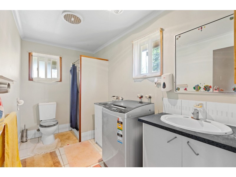 58-60 Kings Road, Russell Island QLD 4184