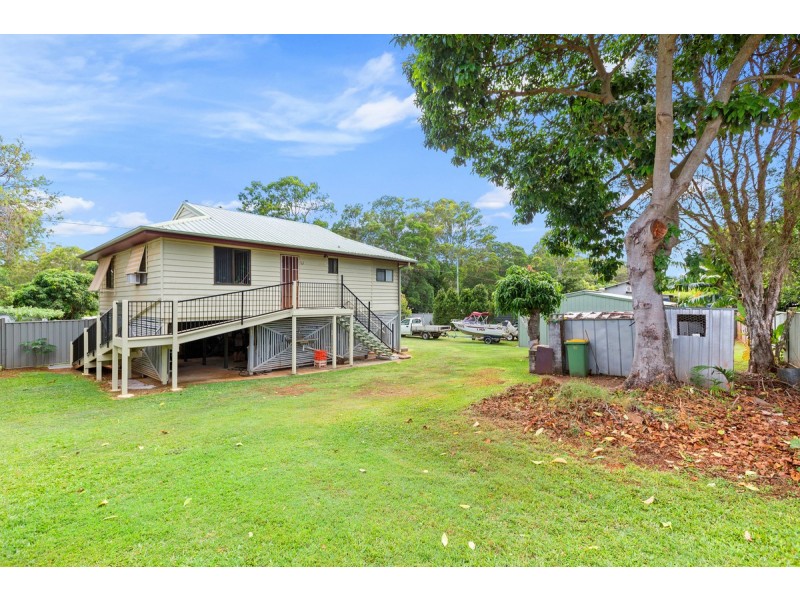 58-60 Kings Road, Russell Island QLD 4184