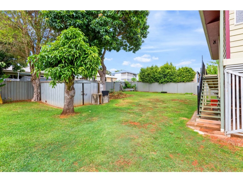58-60 Kings Road, Russell Island QLD 4184