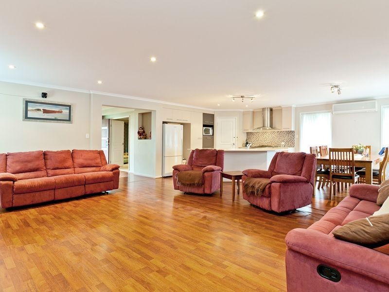 9 Sam Place, Thornlands QLD 4164