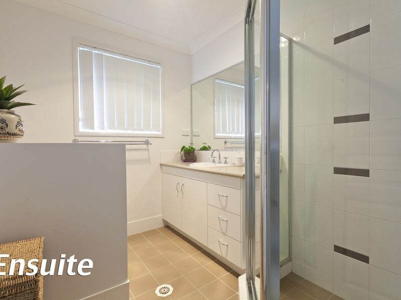 42 Barramul Place, Thornlands QLD 4164