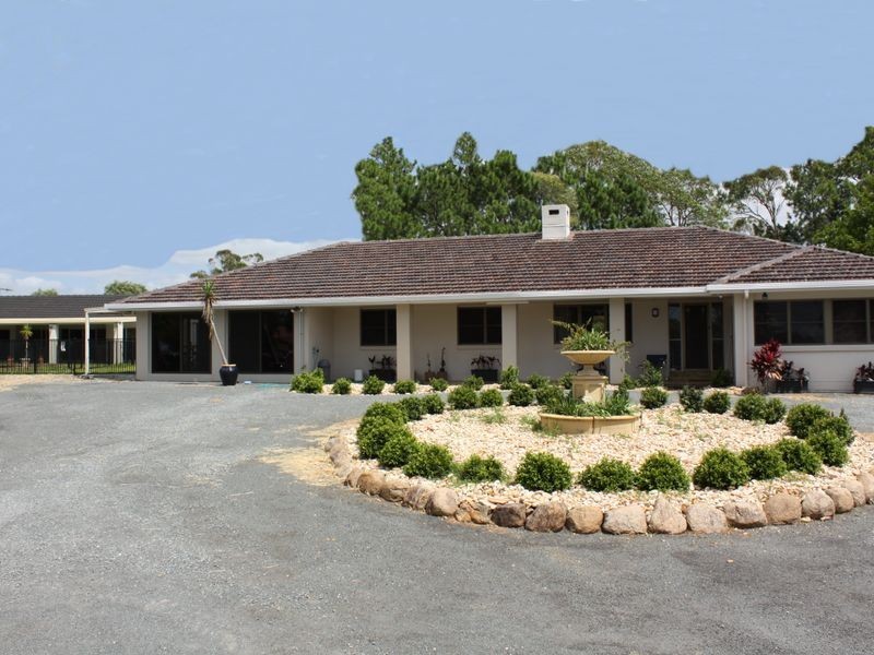 317 Woodlands Drive, Sheldon QLD 4157