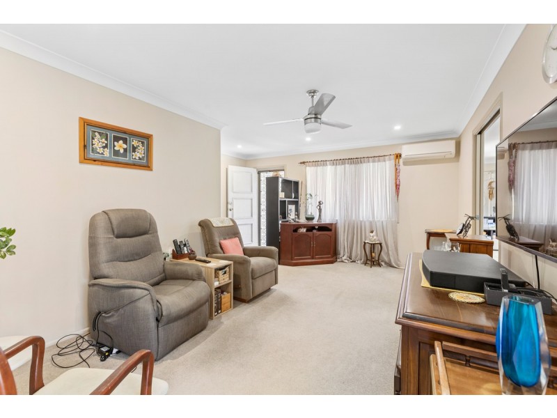 107 Cane Street, Redland Bay QLD 4165