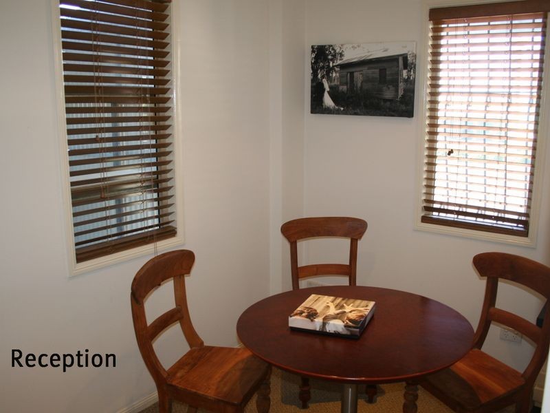 149 Redland Bay Rd, Capalaba QLD 4157