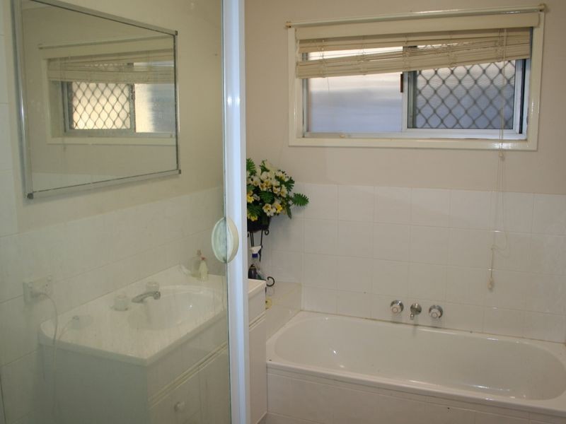 149 Redland Bay Rd, Capalaba QLD 4157