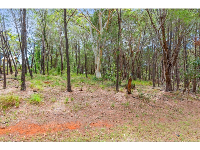 29 Beaumont Drive, Russell Island QLD 4184