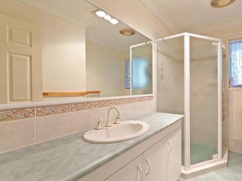 15 Korsman Drive, Thornlands QLD 4164