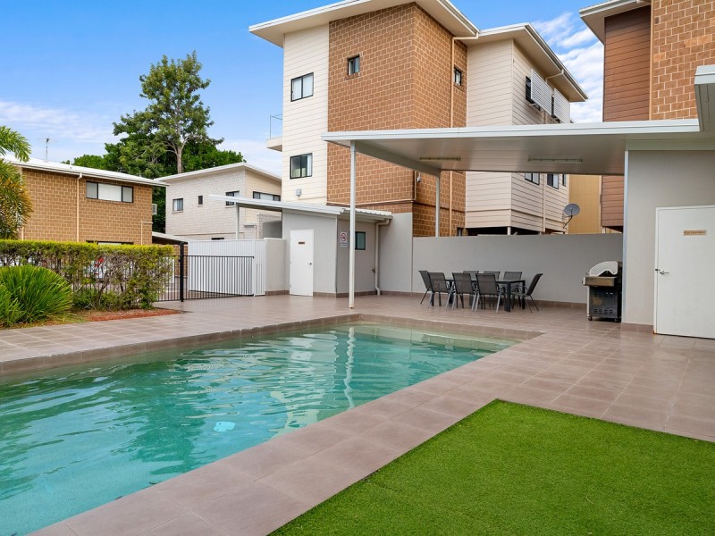 25/3 Grange Court, Capalaba QLD 4157