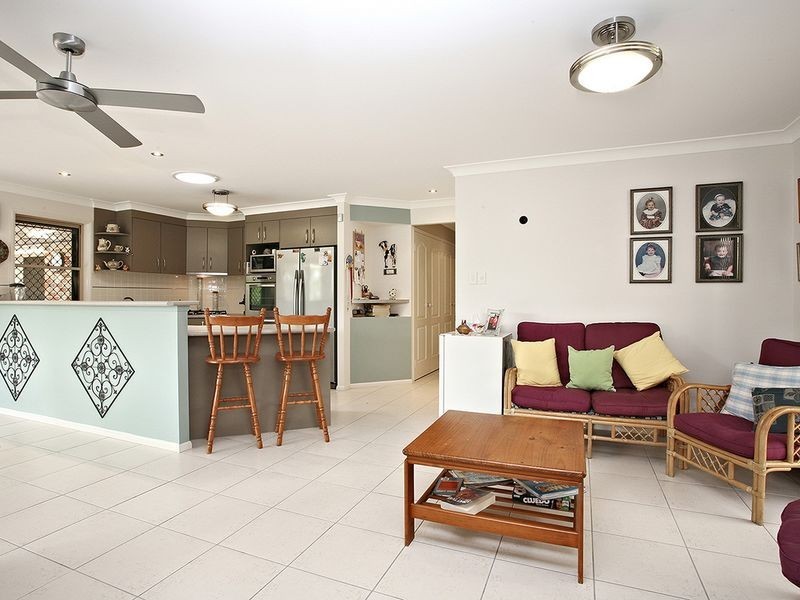 8 Trisha Close, Victoria Point QLD 4165