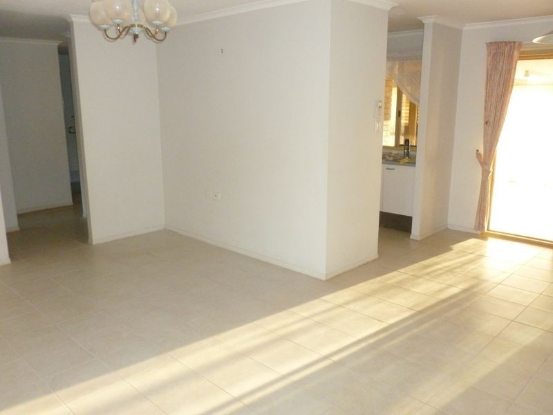 277 Bloomfield Street, Cleveland QLD 4163