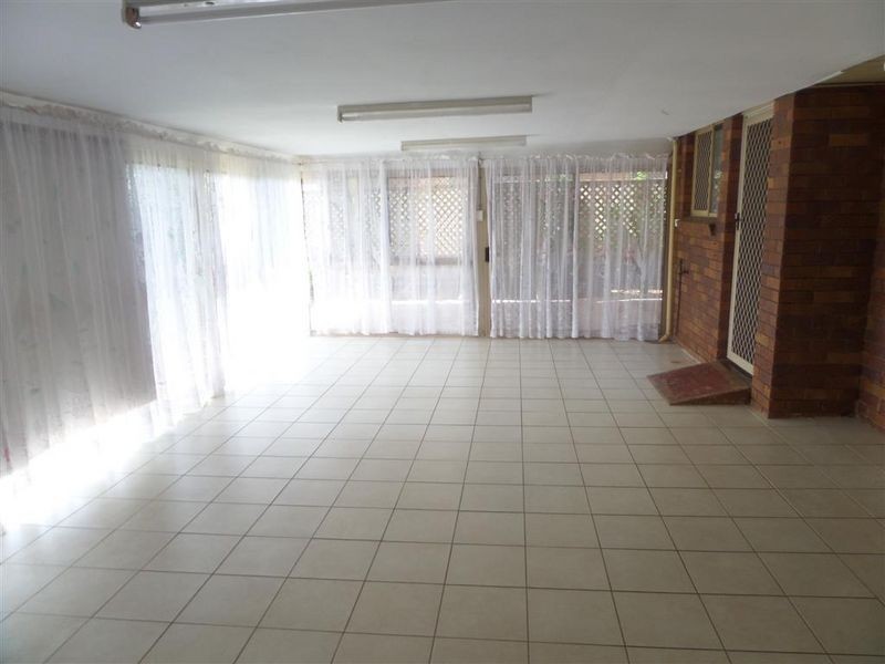 277 Bloomfield Street, Cleveland QLD 4163