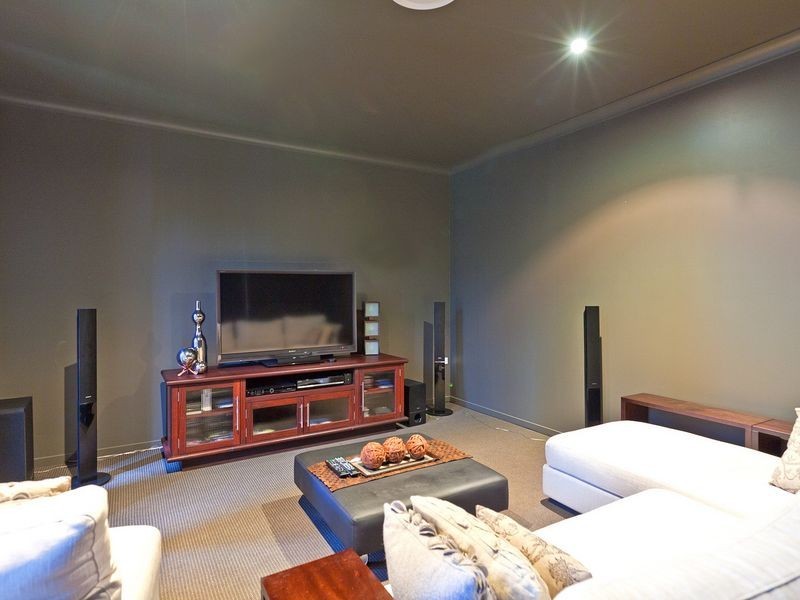 12 Morris Street, Ormiston QLD 4160