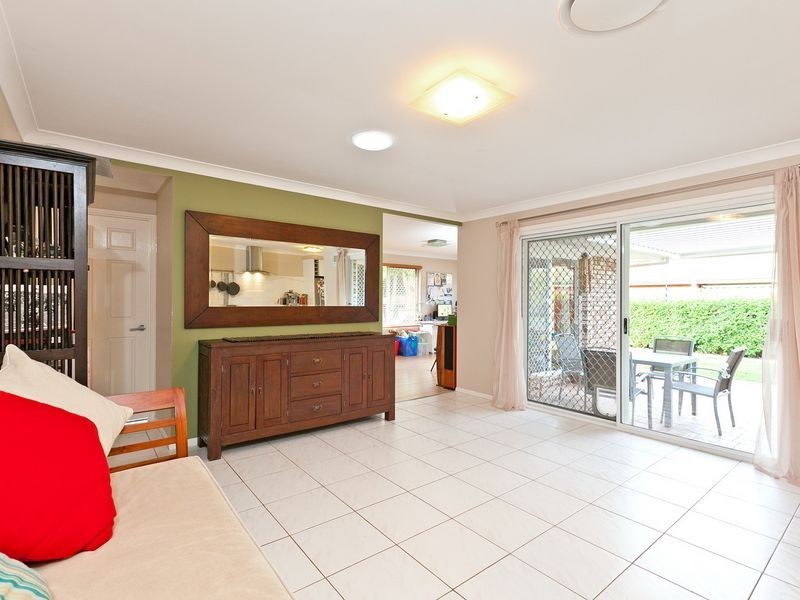 7 Chesterfield Crescent, Wellington Point QLD 4160