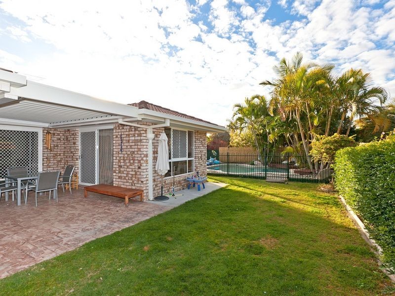7 Chesterfield Crescent, Wellington Point QLD 4160