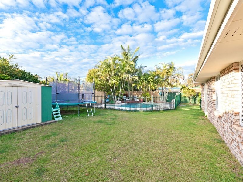 7 Chesterfield Crescent, Wellington Point QLD 4160