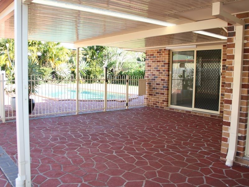 3 Paulina Street, Wellington Point QLD 4160