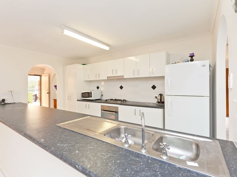 33 Alexandra Circuit, Alexandra Hills QLD 4161