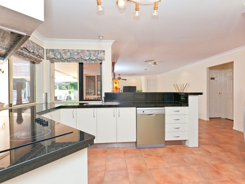 37 Rose Street, Ormiston QLD 4160