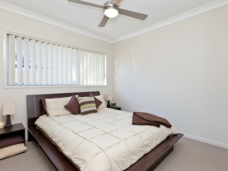 10 Sapium Road, Redland Bay QLD 4165