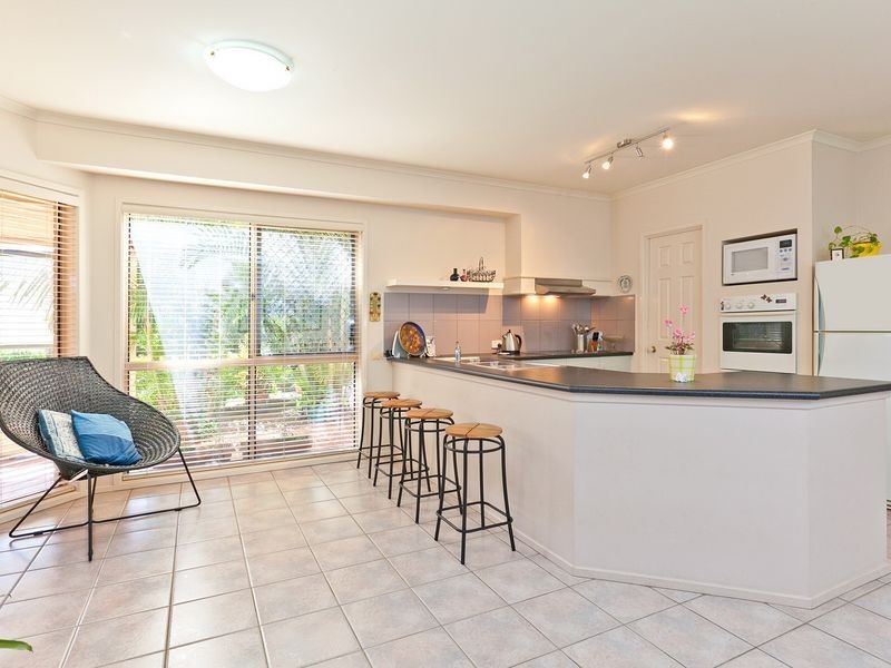 6 Irene Court, Redland Bay QLD 4165