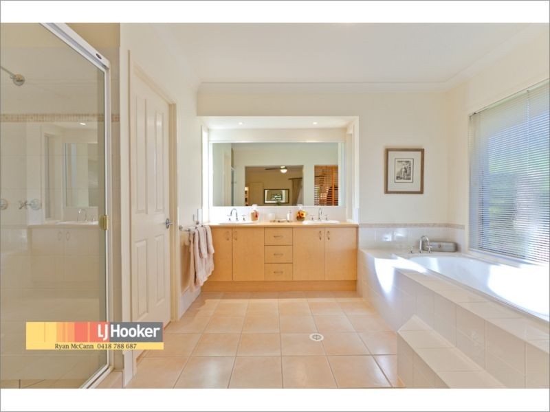 3 Panorama Court, Redland Bay QLD 4165