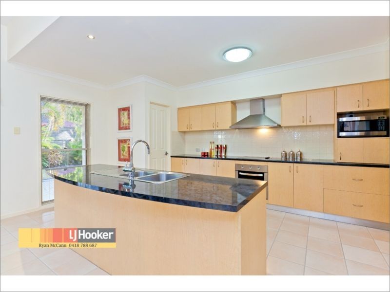 3 Panorama Court, Redland Bay QLD 4165