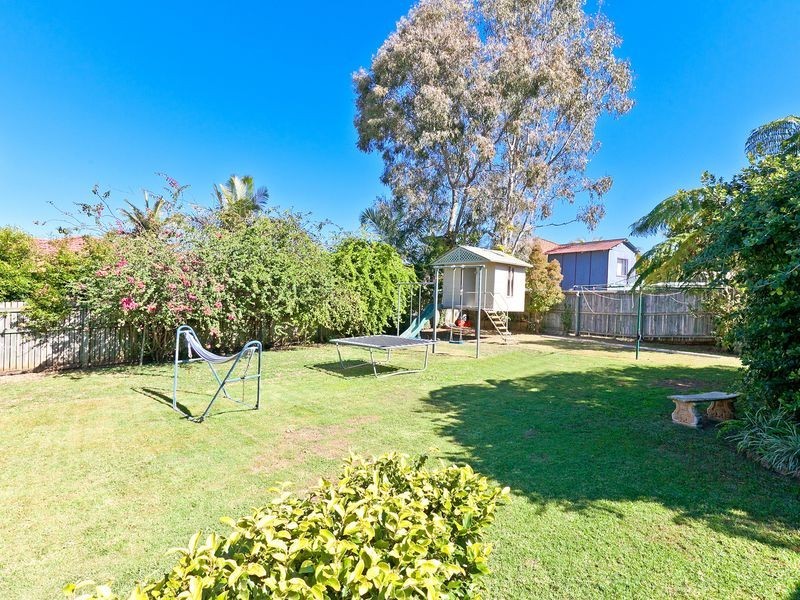 21 Montgomery Drive, Wellington Point QLD 4160