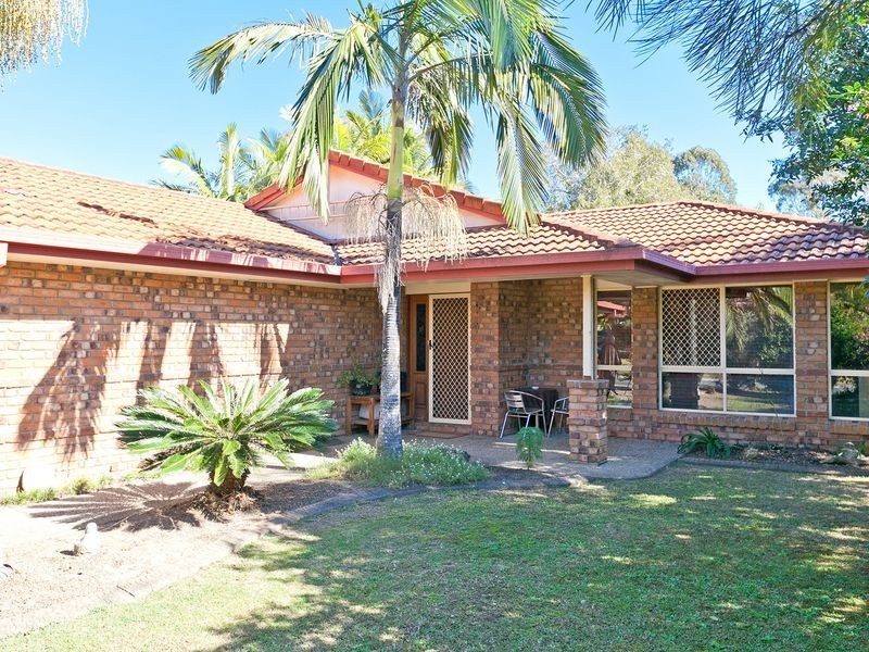 4 Lauren Court, Birkdale QLD 4159