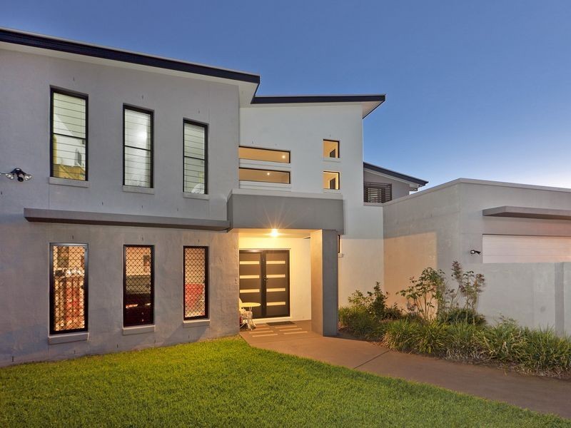 25 Douro Road, Wellington Point QLD 4160