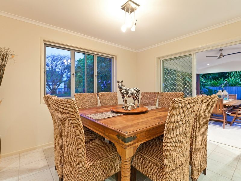 9 Coburg Street East, Cleveland QLD 4163