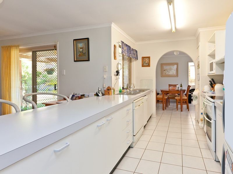 28 Tulloch Drive, Wellington Point QLD 4160