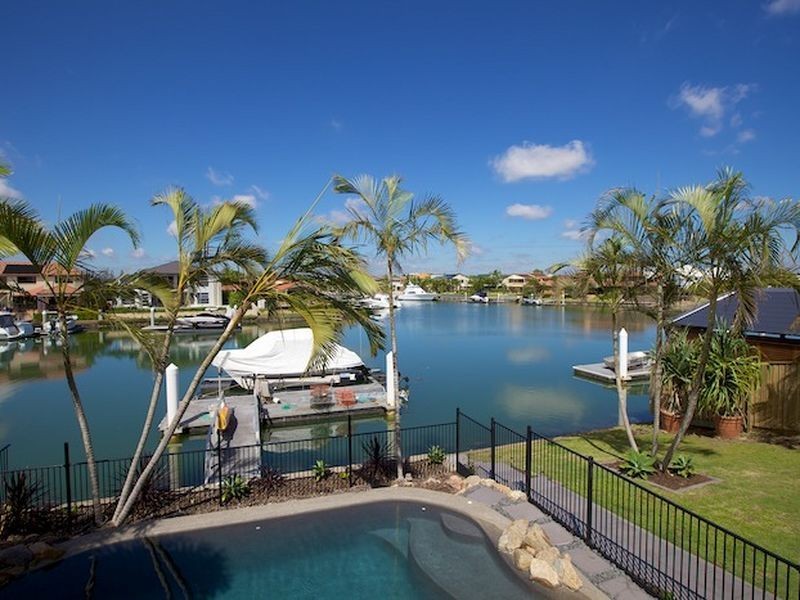 67 Anchorage Drive, Raby Bay QLD 4163