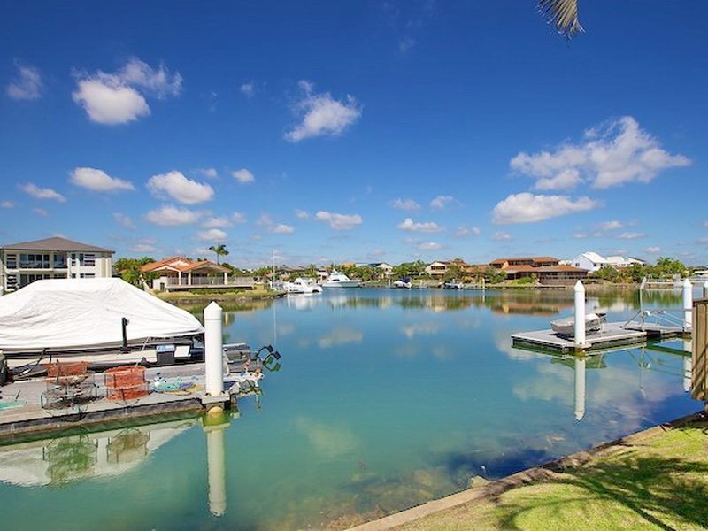 67 Anchorage Drive, Raby Bay QLD 4163