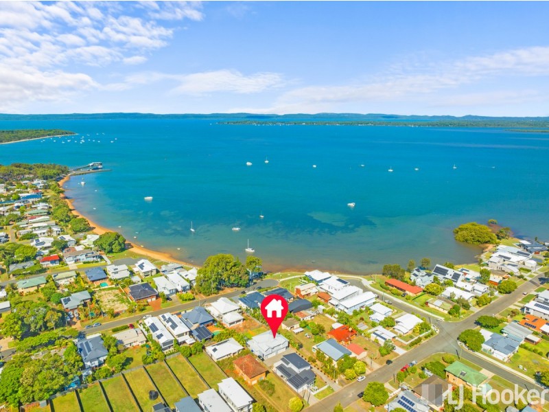 2/11A Base Street, Victoria Point QLD 4165