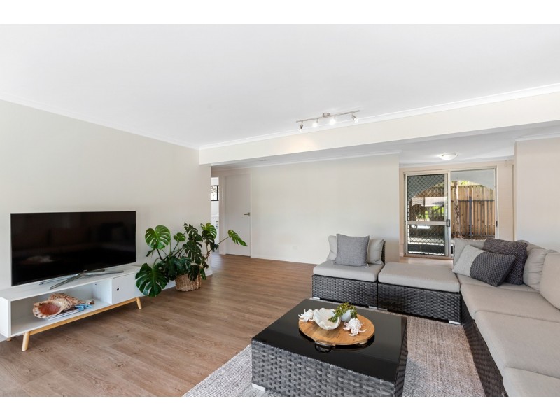 19a Chestnut Crescent, Victoria Point QLD 4165