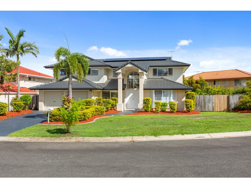 26 Berkley Place, Carindale QLD 4152