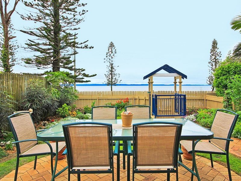 2/192 Shore Street North, Cleveland QLD 4163