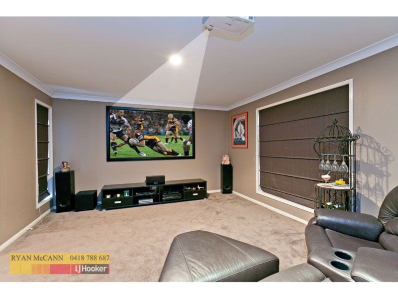 23 Creekside Circuit West, Victoria Point QLD 4165