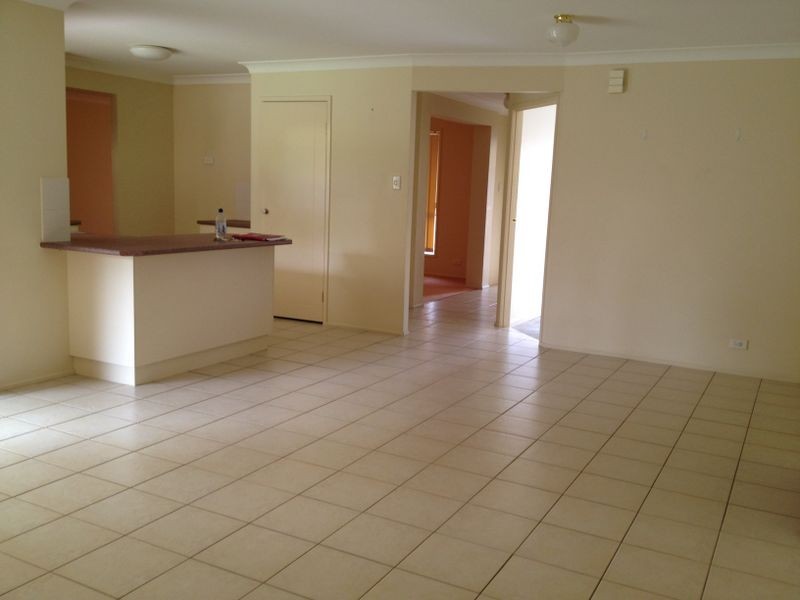 4 Lemongrove Road, Birkdale QLD 4159