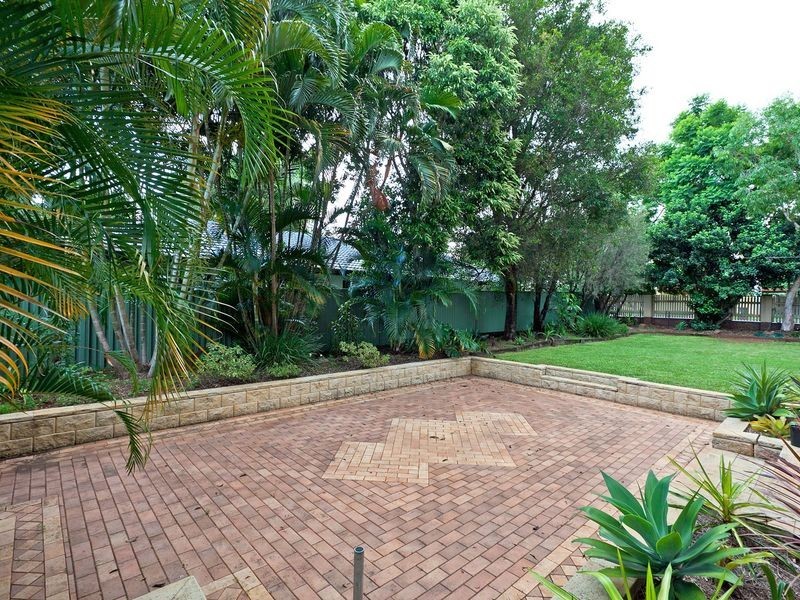 11 Oak Street, Ormiston QLD 4160
