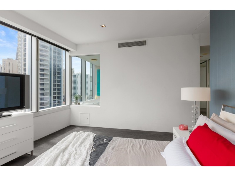 1109/9 Hamilton Avenue, Surfers Paradise QLD 4217