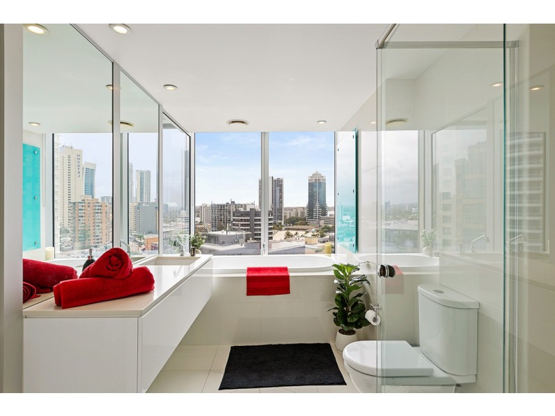 1109/9 Hamilton Avenue, Surfers Paradise QLD 4217