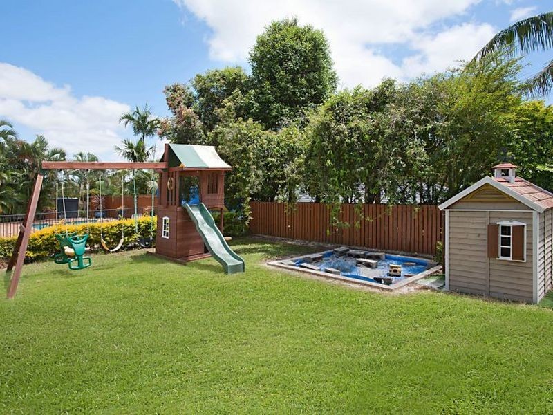 21 Flamingo Crescent, Thornlands QLD 4164