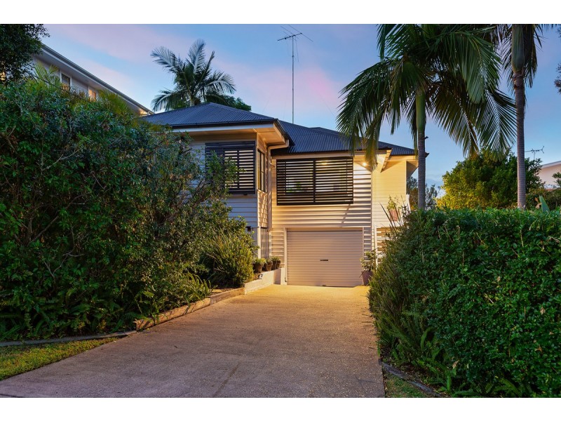 30 Hethorn Street, Coorparoo QLD 4151