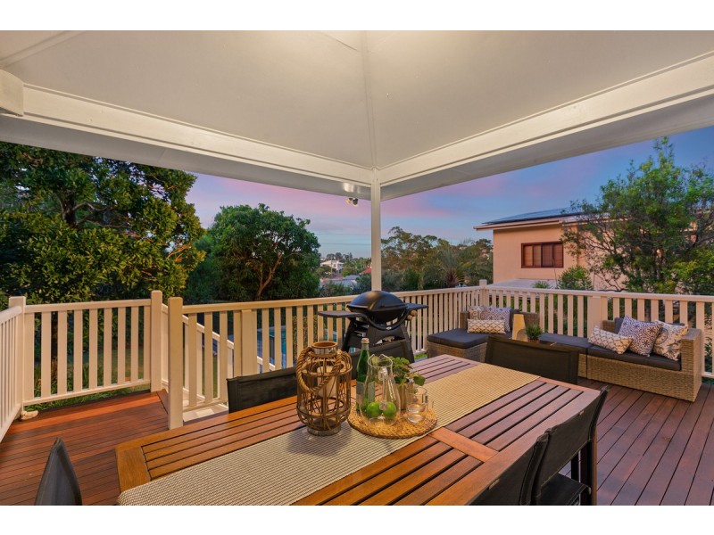 30 Hethorn Street, Coorparoo QLD 4151