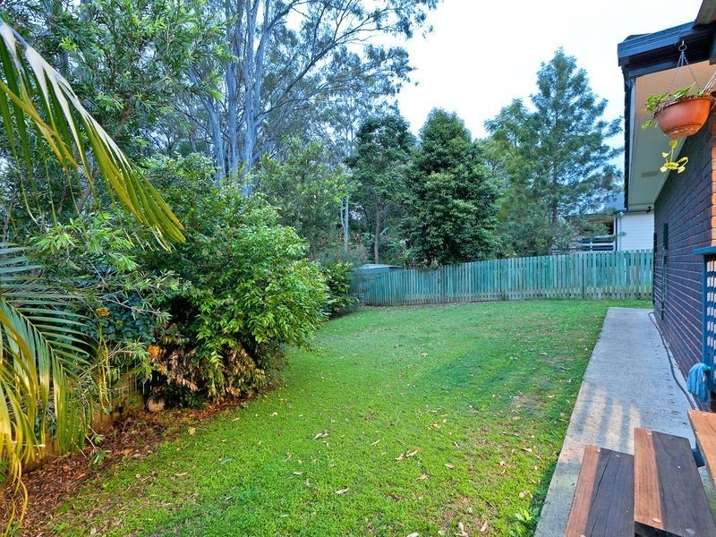 8 Frederick Street, Wellington Point QLD 4160